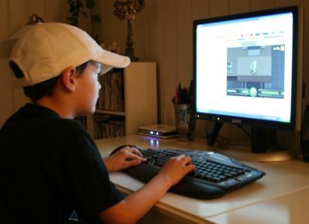 как скачивать игры в интернете' '='